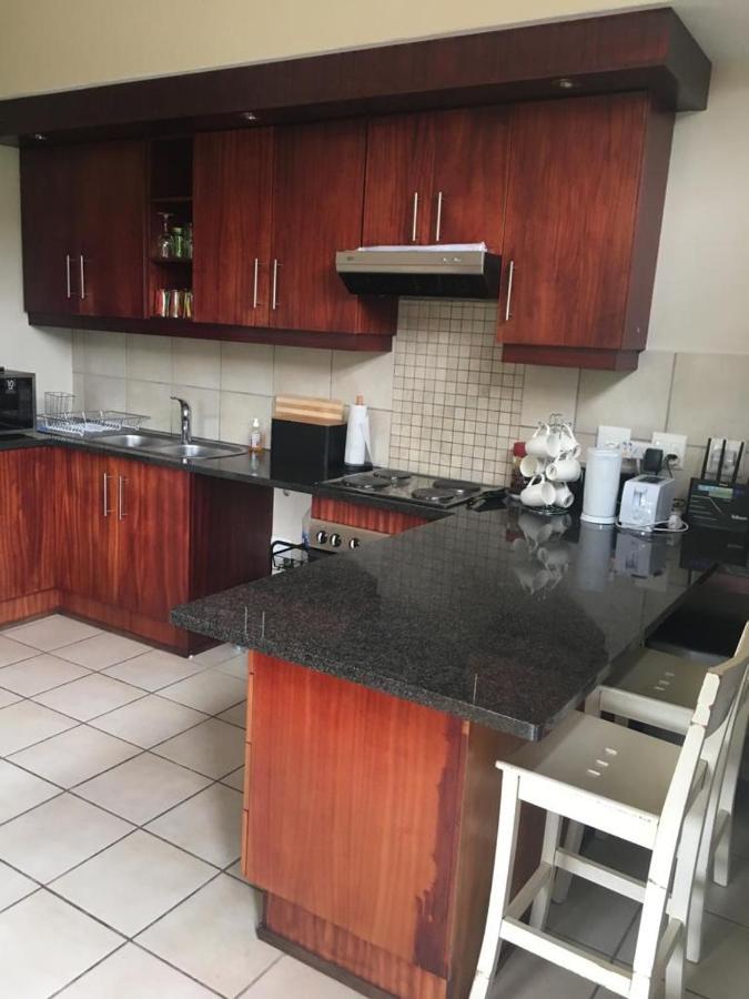 Appartement Oyster Walk On Main à Knysna Extérieur photo